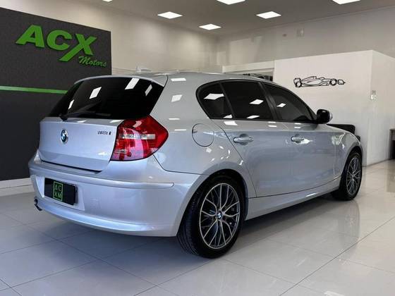 BMW 118i 2.0 TOP HATCH 16V GASOLINA 4P AUTOMÁTICO BMW 118i 2.0 TOP HATCH 16V GASOLINA 4P AUTOMÁTICO